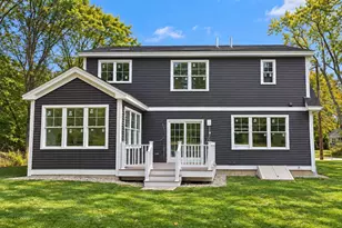 45 Shearwater Dr, Portsmouth, NH 03801 - Photo 2