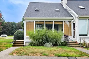 4 Greenfield Dr, Dover, NH 03820 - Photo 2