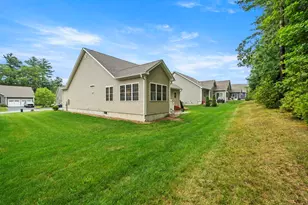 8 Falling Leaf Dr, Londonderry, NH 03053 - Photo 46