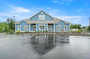 8 Falling Leaf Dr, Londonderry, NH 03053 - Photo 38