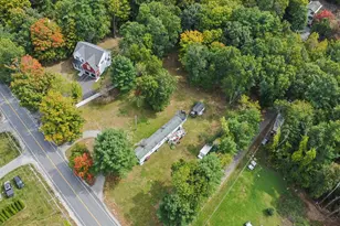 209 Hampstead Rd, Derry, NH 03038 - Photo 2
