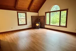208 Onset Rd, Bennington, NH 03442 - Photo 4