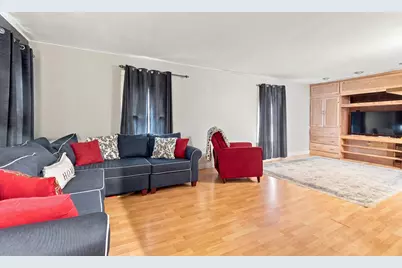 6 Howard Street, Derry, NH 03038 - Photo 14
