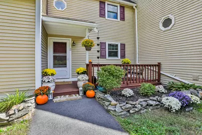 212 Raymond Road #C, Nottingham, NH 03290 - Photo 4