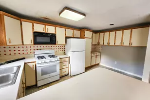 24 Andover Down, Nashua, NH 03063 - Photo 6