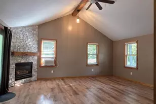 1 Jessica Ln, Derry, NH 03038 - Photo 16