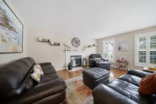 94 Stonington Dr, Manchester, NH 03109 - Photo 10