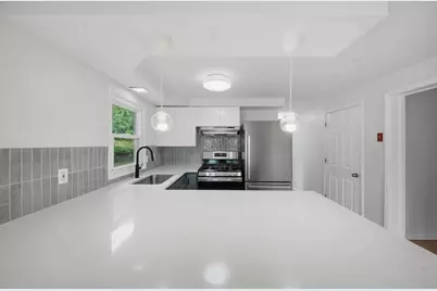 136 Haverhill Road, Chester, NH 03036 - Photo 22