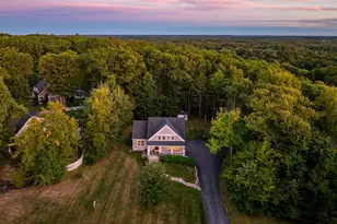 16 Point of Rocks Terrace, Stratham, NH 03885 - Photo 4