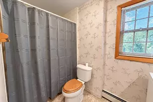 653 Sullivan St, Berlin, NH 03570 - Photo 36