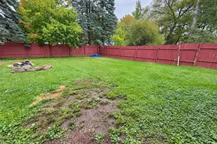 1800 Hutchins St, Berlin, NH 03570 - Photo 38