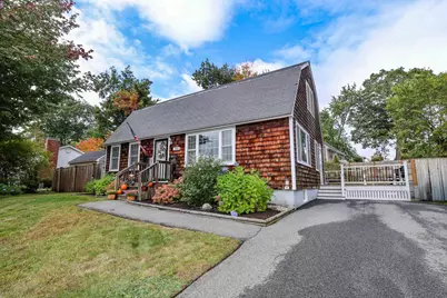 108 Westwood Drive, Nashua, NH 03062 - Photo 2