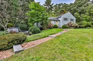34 Joanne Dr, Hooksett, NH 03106 - Photo 6