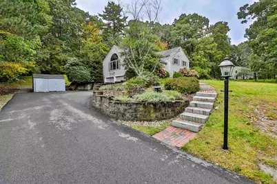 34 Joanne Drive, Hooksett, NH 03106 - Photo 4