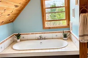 40 Lakeview Dr, Errol, NH 03579 - Photo 12