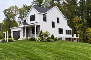 52 Luke&apos S Way, Plaistow, NH 03865 - Photo 2