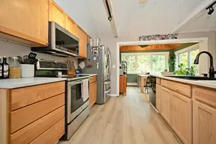 73 Winter St, Somersworth, NH 03878 - Photo 4