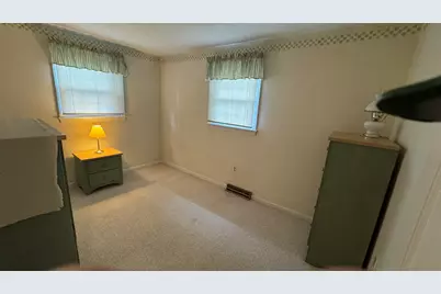 21 Woodfield Street, Nashua, NH 03062 - Photo 6