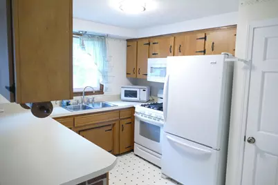 21 Woodfield Street, Nashua, NH 03062 - Photo 4