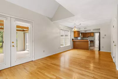26 Stratham  Green, Stratham, NH 03885 - Photo 8