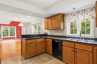 26 Stratham  Green, Stratham, NH 03885 - Photo 14