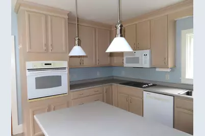 46 South Lincoln Street, Keene, NH 03431 - Photo 14