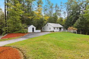 13 Old Stagecoach Rd, Hopkinton, NH 03229 - Photo 2