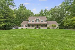 14 Natures Way, Pelham, NH 03076 - Photo 2