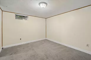 5 Oliver Dr, Hudson, NH 03051 - Photo 14