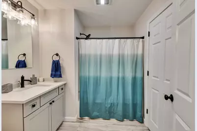 203 Woodview Way #203, Manchester, NH 03102 - Photo 32