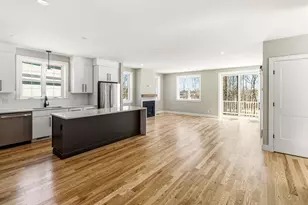 23 Eden Ln, Portsmouth, NH 03801 - Photo 4