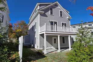 23 Eden Ln, Portsmouth, NH 03801 - Photo 2