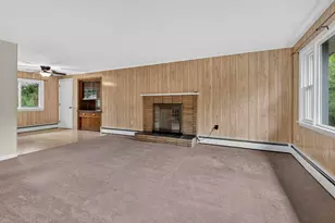 201 Paquette Ave, Manchester, NH 03104 - Photo 16