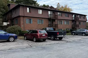39 Old Hackett Hill Rd, Manchester, NH 03102 - Photo 2
