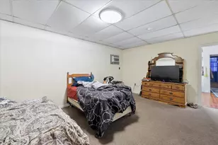 254 Court St, Laconia, NH 03246 - Photo 34
