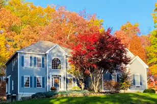 39 Colonel Daniels Dr, Bedford, NH 03110 - Photo 1