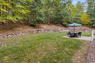 39 Colonel Daniels Dr, Bedford, NH 03110 - Photo 46