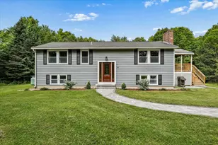 30 Thornton Rd, New Boston, NH 03070 - Photo 2