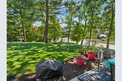 606 Hanover Street, Manchester, NH 03104 - Photo 2