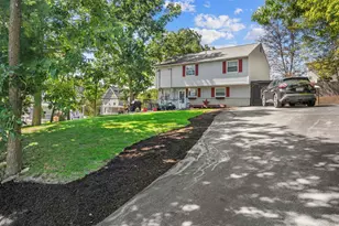 606 Hanover St, Manchester, NH 03104 - Photo 12