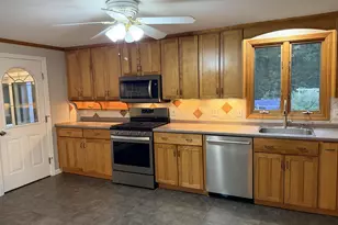 18 Windsor Dr, Amherst, NH 03031 - Photo 10