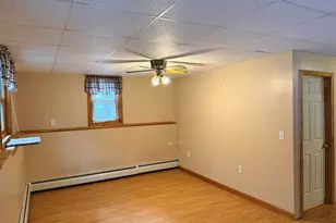 18 Windsor Dr, Amherst, NH 03031 - Photo 34