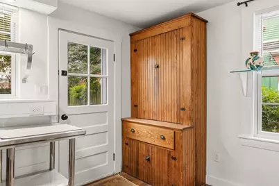 193 Crescent Way, Portsmouth, NH 03801 - Photo 8