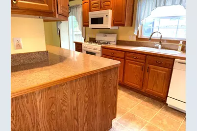 43 Fotene Street, Nashua, NH 03062 - Photo 4