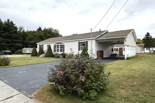 43 Fotene St, Nashua, NH 03062 - Photo 1