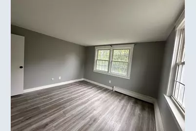 101 East Broadway Street #8, Derry, NH 03038 - Photo 6