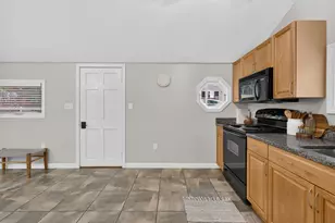 20 Lakeside Dr, Sandown, NH 03873 - Photo 10