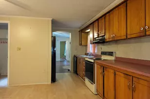 732 Concord Stage Rd, Weare, NH 03281 - Photo 8