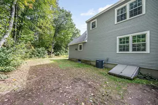 25 Shoal Creek Rd, Hudson, NH 03051 - Photo 28