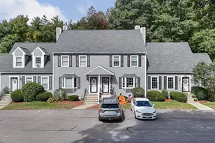 25 Shoal Creek Rd, Hudson, NH 03051 - Photo 2